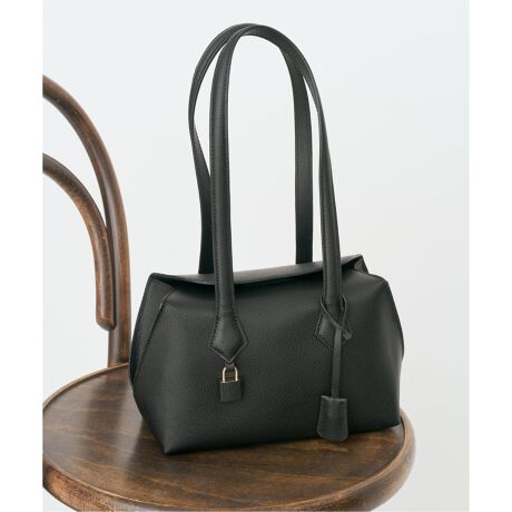 [^:26092210005710]萔ʂɒBAߐ؂ƂȂ܂[J[^ԁFSO-0101SJ[ɂĕД̔J[F[J[J[ubN(001)FBLACKx[W A(028)FCINNAMON肪AAE^[𒅂ĂĂɂ₷mica della valle̐VobOB}Olbgő傫Jł̂Bוo₷g₷̂ŎgQBz500ml̃ybg{gɓAɂ̓|Pbg2Ă܂Bwɂ̓I[v|PbgAbvȂǂ̏ɂ҂B܂{vȂ550gȉŖ{̂ŷꂵ|CgłBymica della valle / ~Jf@bz2018NãuhBRZvǵu[݂ƃ[Âl̏ɊYj[NŔt@bVACełȂ珗̓@\Ayϋv˔obOB舵ӓ_ɔGƁAV~₭AJr̔ꂪ܂̂ŁAJɔGꂽꍇ́A₩ɊzŒ@悤ɐ@Â鎆Ȃǂl߂āAAĂBCJřɂȂ܂̂ŁAۊǂ̍ۂ͍di^Ił悭@AVC̗ǂɉAAʋC̗ǂ̂ɓĕۊǂĂBrj[ܓAʋC͔̈ĂB舵ɂẮAiɂĂi\łmFB̏íASpick & Spanł̎舵ɂȂ܂B ړX܂ւ₢킹̍ۂ Spick & SpanX܂ւ肢܂BƖ̊֌WɂAۂFČꍇ܂B܂p\REX}[gtHȂǂ̊ɂA኱iƉ摜̃J[قȂꍇ܂Bi̐F́AiAbv摜QƂByӎzE摜̏i̓TvłBۂ̏iƎdlAH኱قȂꍇ܂BETCY\L͂܂ŖڈƂȂ܂BE׏󋵂ɂA͂\肪Oシꍇ܂BEqlւ̔X̔xꍇ܂BEǉYíAꕔ̓X܁Aʔ̂Ŕ̔̏ꍇ܂B\߂B