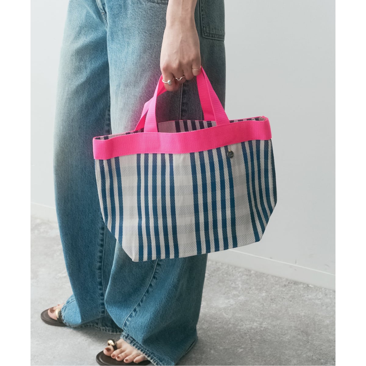 [�}���C]ne Quittez pas / �k�L�e�p Multi Stripe Mesh Small Bag/�X�s�b�N���X�p���iSpick and Span�j �l�C�r�[
