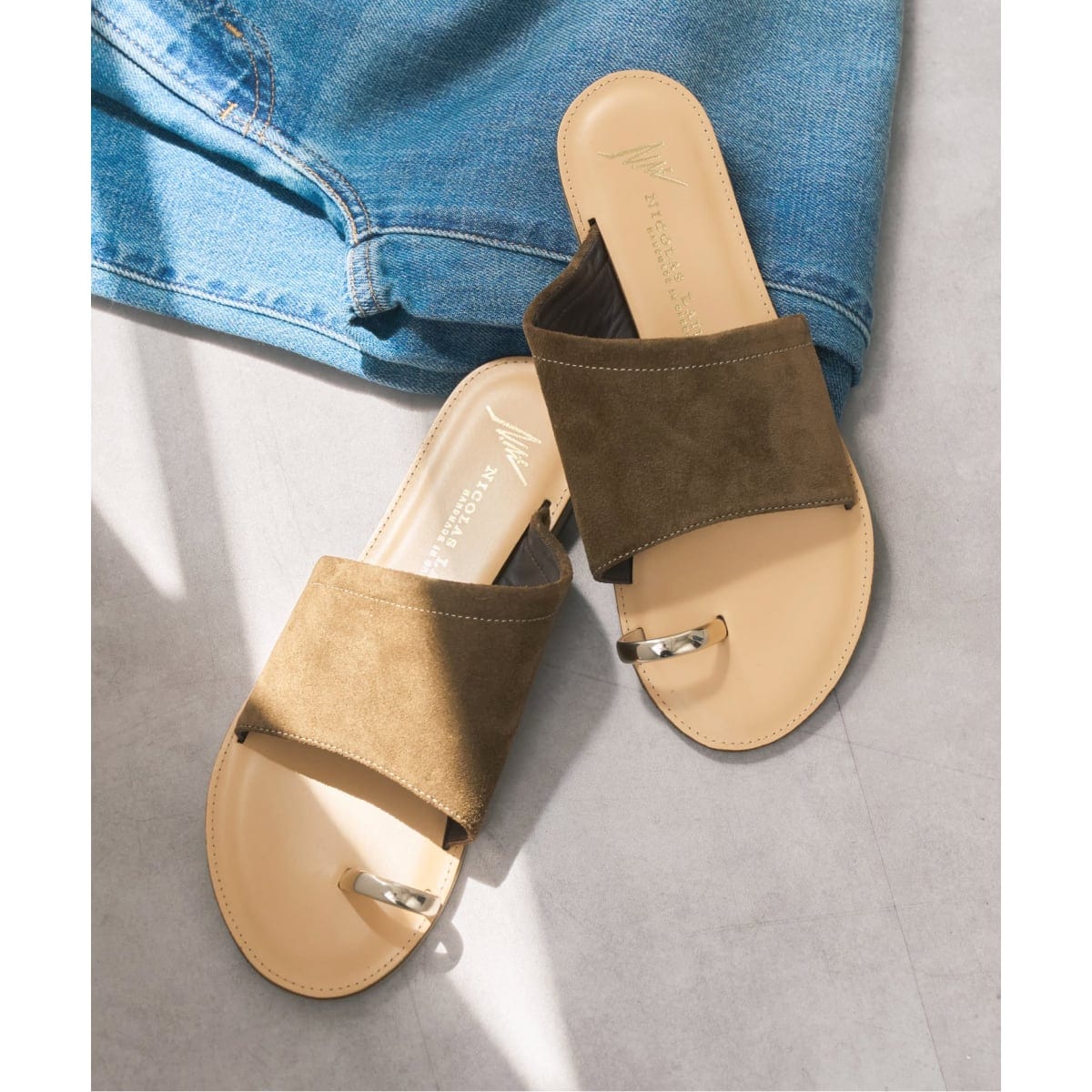 [�}���C]�s�\��tNICOLAS LAINAS / �j�R���X ���C�i�X �X�G�[�h�T���_��/�X�s�b�N���X�p���iSpick and Span�j �u���E�� B