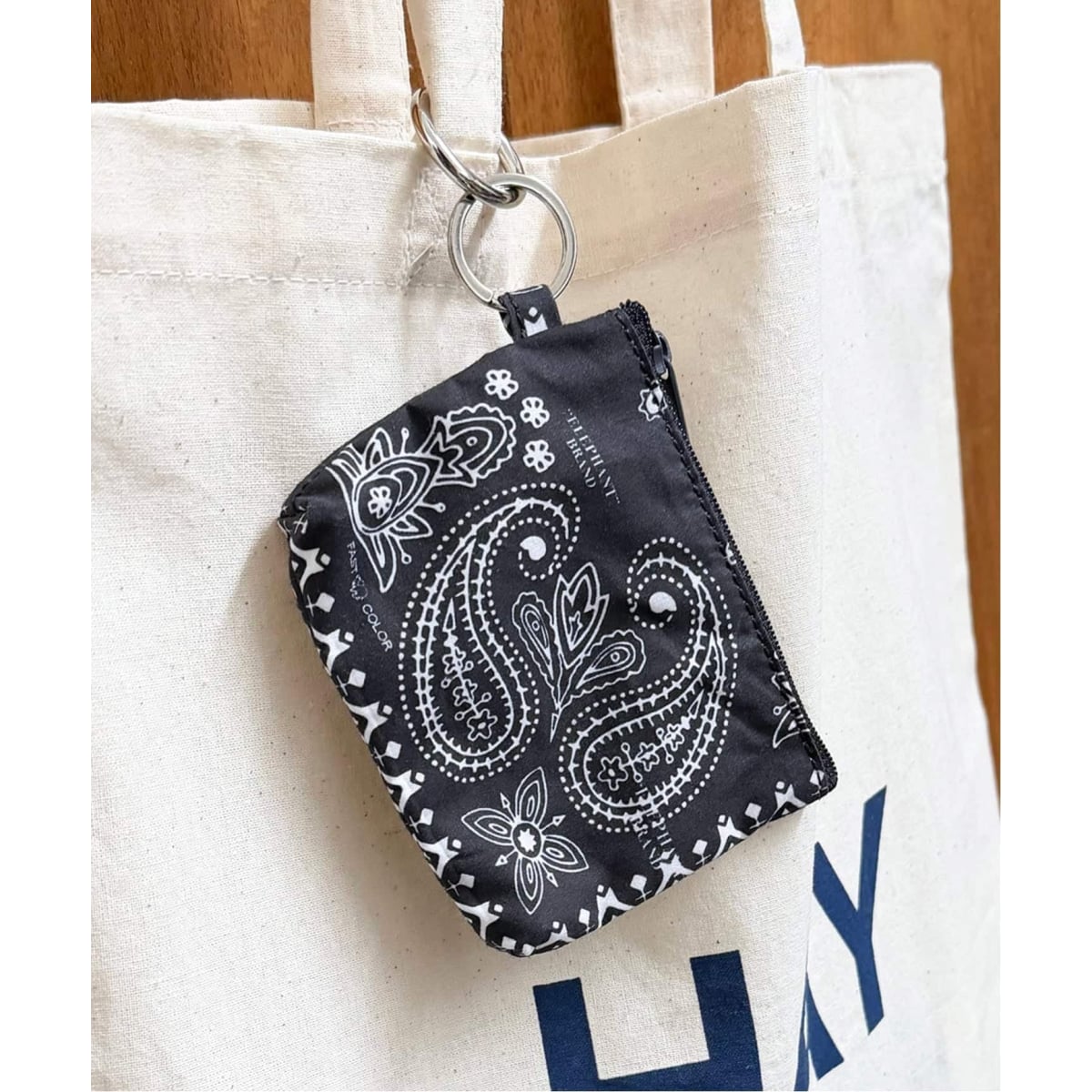 [�}���C]JUST PICK IT ! BANDANA CHARM/�X�s�b�N���X�p���iSpick and Span�j �l�C�r�[
