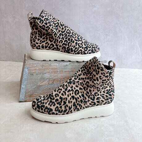 ꂽX^CƋ@\˔ꑫB_炩㎿ȃU[ƃtJtJ̃C\[őɐSnǂtBbg܂BTChSAȂ̂ŁATbƗýI芴̂{[\[́A₷ǋĂAfC[[XɍœKBVvȃfUĆALR[fBl[g\ŁA܂܂ȃV[Ŋ􂷂邱ƊԈႢȂI܂Ayʐ݌vȂ̂ŒԂ̒płɂ̂|CgłBS̓{B_炩U[ŐSnǂSn􁚃TChSAŒEȒPIZɂ҂􁚃{[\[ň芴QISĕ܂{v / { /  / L /  / ₷ / ₷ / NbV / 芴 / RtH[g / K[[ / tF~j / GtH[gX / i` / }jbV / JWA / LC / ZNV[  / ItBX / f[g / ʋ / ʊw / } / s / ][g / XJ[g / pc / ZbgAbv / }[[h / tA / VA[ / {[ / ^Cg / AC / Xg[g /  t@bV / r / r ATTENTIONVRvgpĂ邽ߊv̕⎿Ɍ̍܂Bfނ̓A̐FCꂪꍇ܂BnhChɂ鐶YߒŐ鑽̃LYVꍇ܂B\߂܂BJȂǂ̎CACȂǂɂĐFACȂǂ̈ߕɒF\܂B舵ɂ͏\ɂӂBi摜̎Be͎ōsĂ邽߁ACeBOɂƐFقȂꍇ܂BîCɓo^߁I ēׂȂǂ̒ʒm󂯎邱Ƃł܂B[^:40-94405P]