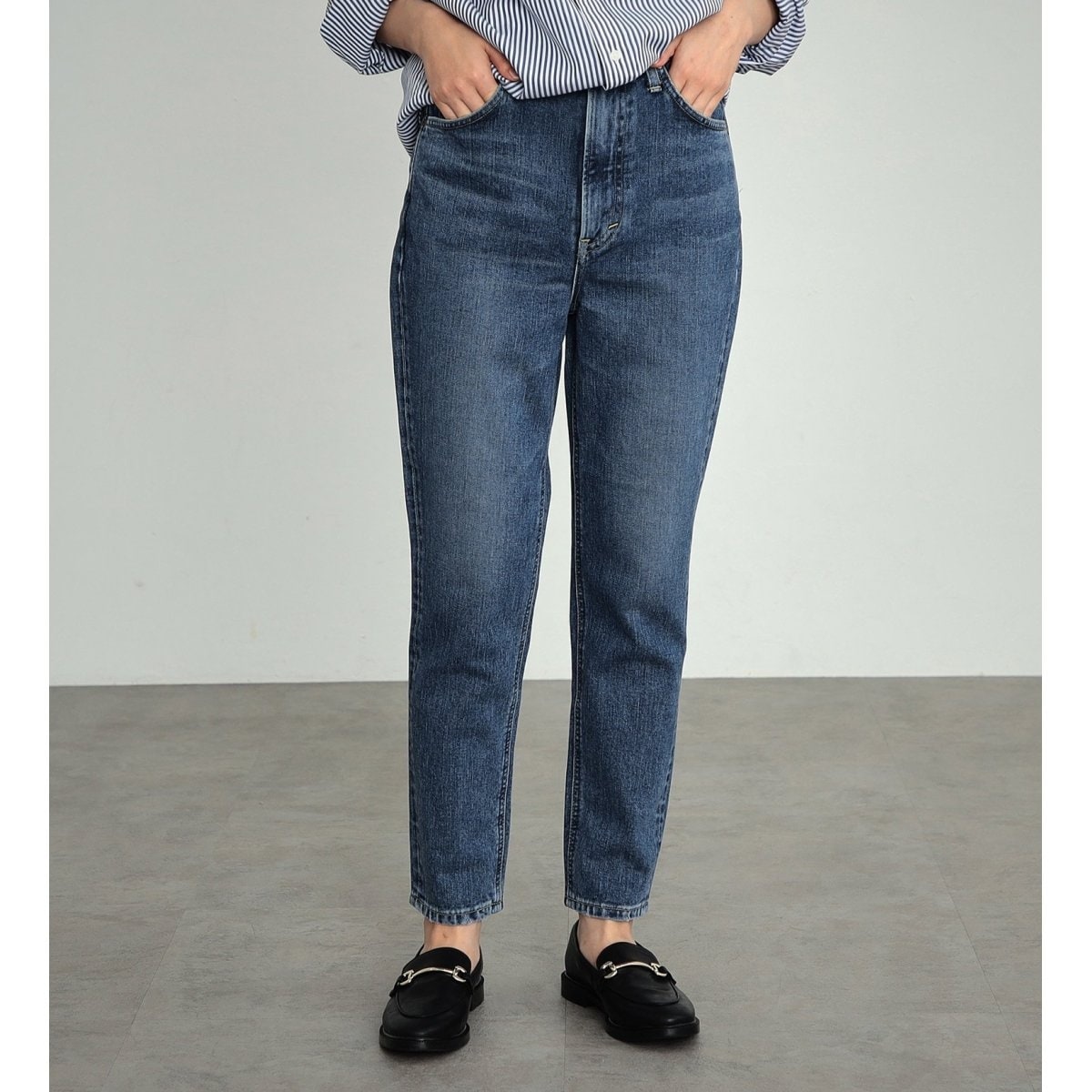 STANDARD WARDROBE ナローフィットデニムパンツxs STANDARD WARDROBE ナローフィットデニムパンツ セットアップ可