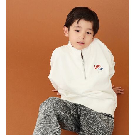 [^ԁFLK0838-0001]OʁAʂɐނLeehJfUCBƂVGbgŁA1ŃghACeBfjłJ[{gł