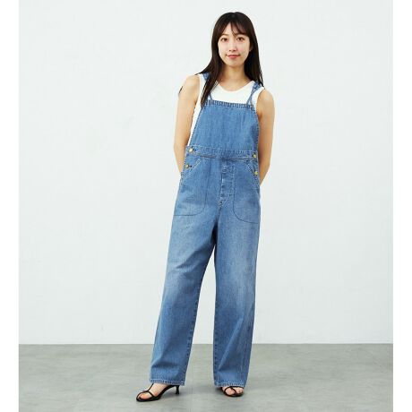 [^ԁFLL6293-0001]LeeÒsłlC̍LOW-BACK OVERALLSfUCBLOW-BACK OVERALLS̃|CgłwŌSCpNgłBĂڂōʒûŁAqۂȂ炸ɏ炵lۂĒ1{łBAl̏ɐĂ炢ItVcAm[X[u킹ł킢炵킹Ă̂߂łBy140zLeeԂ̃WFgfjy124z悢n̂cCf