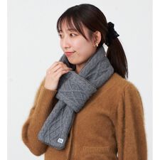 リー(Lee)のケーブルニットマフラー 裏側ファーで暖か