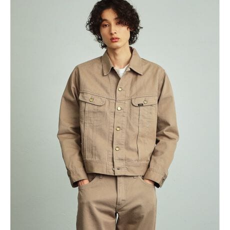 [^ԁFLM8100-0006]`̃tg̃WOUOXeb`A΂߂ɃJbgꂽ|PbgA[NAEGXg̃AWX^̃lRڃ{^ȂǒɍČĂ܂Bnɂ͈`qg݊ł͂ȂRbggpBÂ؂ւfBe[ĂABe[WCNȕ͂ɂȂĂ܂B̃gbvXɉHD邾łȂꊴoĂ郉CgAE^[łB|Pbg̃tbvɃSB