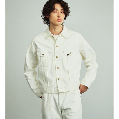 [^ԁFLM8100-0006]`̃tg̃WOUOXeb`A΂߂ɃJbgꂽ|PbgA[NAEGXg̃AWX^̃lRڃ{^ȂǒɍČĂ܂Bnɂ͈`qg݊ł͂ȂRbggpBÂ؂ւfBe[ĂABe[WCNȕ͂ɂȂĂ܂B̃gbvXɉHD邾łȂꊴoĂ郉CgAE^[łB|Pbg̃tbvɃSB