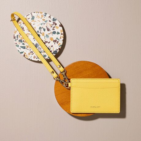 [^:511140025500]s肽l̂߂̃J[hP[Xt̒ʋ΂iグAlCU[V[ỸJ[hP[XBЖʂ͒Ј؂̎[ɓKt|PbgAЖʂ̓_uJ[hXbgdlŖh̃XgbNȂǂɂ֗łBobO̒ł̖q◎h~ɂЂƖ𔃂AO\ȃXgbvtBВ[OɒʂΒ߂łATCỸobOɍ킹̂ŃfC[ɏd󂷂͂BgĂO̗ȂA₩ŗ7F܂BCOLORATOiR[gjc10Nȏ㈤ꑱ郍OZ[V[YBvx[XɁAׂȃV{̌^ƕ\ʂ̃cT߂Ɏdグ̊̂\́BׂȏڗÂ炭AfC[ÂɍœKłBpłVvȃfUCƁAD݂ɍ킹đIׂLxȃJ[oG[VAMtgɂ߁B