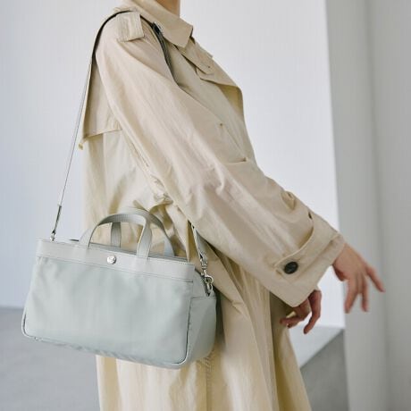 [^:502086030525]sōNthH{iCɃU[̃Rrl[VAb`Ɏdグg[gobOBAghɋ}㒆̉^CvœołB{̂͑傫3̃Xy[XɕAڈȏ̗eʂւC[W[Ȏd܂BCXy[X͂Ղƃ}`ƂA2̃|Pbg݌vBt@Xi[JȂ̂ŖhƖʂSłBtgTCh̃Xy[X͊OɂXibv{^AobNTCh̃Xy[Xɂ̓X[XȎo}Olbg{^̗pBgɊYׂ₩ȍHv܂BnhłȂV_[xgtȂ̂ŁÃAW͎݁BLC߃X^CɂJWAX^Cɂ킹₷AVvŕî郋bNX͂łBi摜̓Tv̂߁AFTCYAdlɕύXꍇ܂̂ŁA\߂BPCΉF~A4[F~|FZ̐FFVo[obǑJ^CvFt@Xi[|PbgOFzbN|Pbg2|PbgFI[v|Pbg2t@Xi[|Pbg1