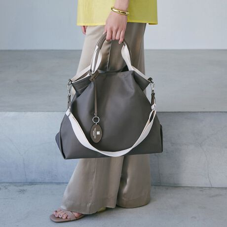 "iCU[̃RrlJWAȃg[gobOBH{򊴂̂iCfނɁAve[vnhŗVѐSvXBƂtHIȂl̃X^Cɂ҂łBA4TCYΉŃm[gPC⏑ށAhN{gRX|[`܂Aו̏oX[YBeAO\ȒtŎ̂|CgBEE߉\ȃV_[xgtŁAV[Cɍ킹ČA΂߂ły߂܂BV[Y킸gubNA_[NO[ACgx[W3FCibvĂ܂ByTREASURE TOPKAPI / gW[ gvJszSense is a treasure@[ """"󕨁[l̏̋CグAiǂyobOuhłBUnique senseRZvgɁA TREASURE ""ƑnI"" ŐSACe񋟂܂Bi摜̓Tv̂߁AFTCYAdlɕύXꍇ܂̂ŁA\߂BPCΉF14C`A4[FZV_[xg̒F70cm-117cm|FZ̐FFiCgx[WjS[hȋjVo[obǑJ^CvF}OzbN|PbgOF}OzbNI|v|PbgP|PbgFI|v|PbgQt@Xi[|PbgP""iCU[̃RrlJWAȃg[gobOBH{򊴂̂iCfނɁAve[vnhŗVѐSvXBƂtHIȂl̃X^Cɂ҂łBA4TCYΉŃm[gPC⏑ށAhN{gRX|[`܂Aו̏oX[YBeAO\ȒtŎ̂|CgBEE߉\ȃV_[xgtŁAV[Cɍ킹ČA΂߂ły߂܂BV[Y킸gubNA_[NO[ACgx[W3FCibvĂ܂ByTREASURE TOPKAPI / gW[ gvJszSense is a treasure@[ """"󕨁[l̏̋CグAiǂyobOuhłBUnique senseRZvgɁA TREASURE ""ƑnI"" ŐSACe񋟂܂Bi摜̓Tv̂߁AFTCYAdlɕύXꍇ܂̂ŁA\߂BPCΉF14C`A4[FZV_[xg̒F70cm-117cm|FZ̐FFiCgx[WjS[hȋjVo[obǑJ^CvF}OzbN|PbgOF}OzbNI|v|PbgP|PbgFI|v|PbgQt@Xi[|PbgP""iCU[̃RrlJWAȃg[gobOBH{򊴂̂iCfނɁAve[vnhŗVѐSvXBƂtHIȂl̃X^Cɂ҂łBA4TCYΉŃm[gPC⏑ށAhN{gRX|[`܂Aו̏oX[YBeAO\ȒtŎ̂|CgBEE߉\ȃV_[xgtŁAV[Cɍ킹ČA΂߂ły߂܂BV[Y킸gubNA_[NO[ACgx[W3FCibvĂ܂ByTREASURE TOPKAPI / gW[ gvJszSense is a treasure@[ """"󕨁[l̏̋CグAiǂyobOuhłBUnique senseRZvgɁA TREASURE ""ƑnI"" ŐSACe񋟂܂Bi摜̓Tv̂߁AFTCYAdlɕύXꍇ܂̂ŁA\߂BPCΉF14C`A4[FZV_[xg̒F70cm-117cm|FZ̐FFiCgx[WjS[hȋjVo[obǑJ^CvF}OzbN|PbgOF}OzbNI|v|PbgP|PbgFI|v|PbgQt@Xi[|PbgP"