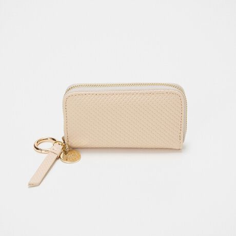 "g蔲QȃL[P[XBvɃNX^bV̂悤Ȍy₩ȕɁAS[hJ[̃v[g^`[ŉ؂₩vX܂Bt@Xi[JƂU̋𑕔BzbNŎOłL[O͎Ԃ⎩]ԁAbJ[ȂǁAP[XOĎgɕ֗B`F[tO̓t@Xi[߂ԂłĝŁAgppxƂ̌̎tɂ߂łBJ[h[|PbgApXP[XƂĂBobÕnhxg[vɎtی^̃JritBtĂ炵ItzCgALACG[3FCibvĂ܂ByTREASURE TOPKAPI / gW[ gvJszSense is a treasure@[ """"󕨁[l̏̋CグAiǂyobOuhłBUnique senseRZvgɁA TREASURE ""ƑnI"" ŐSACe񋟂܂Bi摜̓Tv̂߁AFTCYAdlɕύXꍇ܂̂ŁA\߂̐FFS[h|PbgOFȂ|PbgFI[v|PbgQ""g蔲QȃL[P[XBvɃNX^bV̂悤Ȍy₩ȕɁAS[hJ[̃v[g^`[ŉ؂₩vX܂Bt@Xi[JƂU̋𑕔BzbNŎOłL[O͎Ԃ⎩]ԁAbJ[ȂǁAP[XOĎgɕ֗B`F[tO̓t@Xi[߂ԂłĝŁAgppxƂ̌̎tɂ߂łBJ[h[|PbgApXP[XƂĂBobÕnhxg[vɎtی^̃JritBtĂ炵ItzCgALACG[3FCibvĂ܂ByTREASURE TOPKAPI / gW[ gvJszSense is a treasure@[ """"󕨁[l̏̋CグAiǂyobOuhłBUnique senseRZvgɁA TREASURE ""ƑnI"" ŐSACe񋟂܂Bi摜̓Tv̂߁AFTCYAdlɕύXꍇ܂̂ŁA\߂̐FFS[h|PbgOFȂ|PbgFI[v|PbgQ""g蔲QȃL[P[XBvɃNX^bV̂悤Ȍy₩ȕɁAS[hJ[̃v[g^`[ŉ؂₩vX܂Bt@Xi[JƂU̋𑕔BzbNŎOłL[O͎Ԃ⎩]ԁAbJ[ȂǁAP[XOĎgɕ֗B`F[tO̓t@Xi[߂ԂłĝŁAgppxƂ̌̎tɂ߂łBJ[h[|PbgApXP[XƂĂBobÕnhxg[vɎtی^̃JritBtĂ炵ItzCgALACG[3FCibvĂ܂ByTREASURE TOPKAPI / gW[ gvJszSense is a treasure@[ """"󕨁[l̏̋CグAiǂyobOuhłBUnique senseRZvgɁA TREASURE ""ƑnI"" ŐSACe񋟂܂Bi摜̓Tv̂߁AFTCYAdlɕύXꍇ܂̂ŁA\߂̐FFS[h|PbgOFȂ|PbgFI[v|PbgQ"