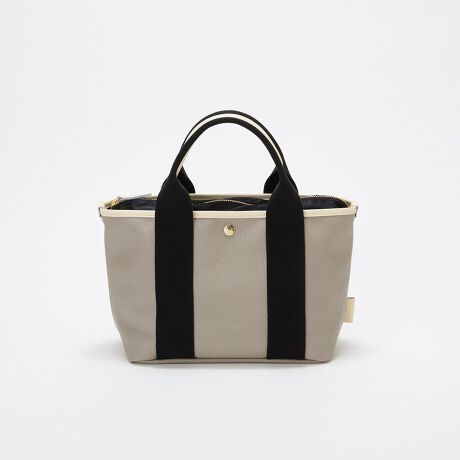 [^:503080108500]X^CbVȃfC[g[glC̃XRb`OCV[YɁA֗ȊO|Pbg[VfUCԓIMTCY̓ybg{gcɓ10.5C`^ubgƎ܂AfC[ɍœKȃTCYB1dĂŌy₩ɎdグAgbv̓t@Xi[dlŖhƖʂSłBU[̃g~O⍏̃l[^OA肰Ȃ郁^zbNAl̃JWAɕiYANZgɁBXRb`OCcăXRbghŔ̖͗lRU[̕\ʂɂƂɗR闱̃V{He͂ƓKxȍd锭CPVCfނ֎{lCV[YBU[CNȖ킢[\ƁALYJɂ^tB̍HŒJɍĂ܂Bi摜̓Tv̂߁AFTCYAdlɕύXꍇ܂̂ŁA\߂BXyщOł̎Be摜́A̓ŐFČꍇ܂B܂p̃j^[ɂĂFČꍇ܂ByӎzEfނ̓Aߗޓ̐FobO{̂Ɉڂ\܂BEԂł̖CAJAȂǂŔGꂽԂł͓ɂӂBEJȂǂŔGꂽꍇ́Azŏo邾ĉB݂JřɂȂ܂BEVRvgpĂꍇA\ʂɓVRvL̃VV{ꍇ܂Bfނ̓ƂĂBEPVCfނ̏ꍇA@fނ̓A≚ʂoꍇ܂gpƋɖڗȂȂ܂BCɂȂꍇɂ́A̒gꏊŁAƉוȂǂꂽԂŕȏꏊɂ΂炭uĒ܂ƁA킪ڗȂȂ܂BEgpĂꍇA͕ۊǊgp󋵂ɂϐFȂǂNꍇ܂BPCΉF~A4[F~nh̒F32cmnh̍F11.5cmV_[xg̒FȂ|F~̐FFS[hobǑJ^CvFt@Xi[|PbgOFI[v|PbgP|PbgFI[v|PbgPX^CbVȃfC[g[glC̃XRb`OCV[YɁA֗ȊO|Pbg[VfUCԓIMTCY̓ybg{gcɓ10.5C`^ubgƎ܂AfC[ɍœKȃTCYB1dĂŌy₩ɎdグAgbv̓t@Xi[dlŖhƖʂSłBU[̃g~O⍏̃l[^OA肰Ȃ郁^zbNAl̃JWAɕiYANZgɁBXRb`OCcăXRbghŔ̖͗lRU[̕\ʂɂƂɗR闱̃V{He͂ƓKxȍd锭CPVCfނ֎{lCV[YBU[CNȖ킢[\ƁALYJɂ^tB̍HŒJɍĂ܂Bi摜̓Tv̂߁AFTCYAdlɕύXꍇ܂̂ŁA\߂BXyщOł̎Be摜́A̓ŐFČꍇ܂B܂p̃j^[ɂĂFČꍇ܂ByӎzEfނ̓Aߗޓ̐FobO{̂Ɉڂ\܂BEԂł̖CAJAȂǂŔGꂽԂł͓ɂӂBEJȂǂŔGꂽꍇ́Azŏo邾ĉB݂JřɂȂ܂BEVRvgpĂꍇA\ʂɓVRvL̃VV{ꍇ܂Bfނ̓ƂĂBEPVCfނ̏ꍇA@fނ̓A≚ʂoꍇ܂gpƋɖڗȂȂ܂BCɂȂꍇɂ́A̒gꏊŁAƉוȂǂꂽԂŕȏꏊɂ΂炭uĒ܂ƁA킪ڗȂȂ܂BEgpĂꍇA͕ۊǊgp󋵂ɂϐFȂǂNꍇ܂BPCΉF~A4[F~nh̒F32cmnh̍F11.5cmV_[xg̒FȂ|F~̐FFS[hobǑJ^CvFt@Xi[|PbgOFI[v|PbgP|PbgFI[v|PbgPX^CbVȃfC[g[glC̃XRb`OCV[YɁA֗ȊO|Pbg[VfUCԓIMTCY̓ybg{gcɓ10.5C`^ubgƎ܂AfC[ɍœKȃTCYB1dĂŌy₩ɎdグAgbv̓t@Xi[dlŖhƖʂSłBU[̃g~O⍏̃l[^OA肰Ȃ郁^zbNAl̃JWAɕiYANZgɁBXRb`OCcăXRbghŔ̖͗lRU[̕\ʂɂƂɗR闱̃V{He͂ƓKxȍd锭CPVCfނ֎{lCV[YBU[CNȖ킢[\ƁALYJɂ^tB̍HŒJɍĂ܂Bi摜̓Tv̂߁AFTCYAdlɕύXꍇ܂̂ŁA\߂BXyщOł̎Be摜́A̓ŐFČꍇ܂B܂p̃j^[ɂĂFČꍇ܂ByӎzEfނ̓Aߗޓ̐FobO{̂Ɉڂ\܂BEԂł̖CAJAȂǂŔGꂽԂł͓ɂӂBEJȂǂŔGꂽꍇ́Azŏo邾ĉB݂JřɂȂ܂BEVRvgpĂꍇA\ʂɓVRvL̃VV{ꍇ܂Bfނ̓ƂĂBEPVCfނ̏ꍇA@fނ̓A≚ʂoꍇ܂gpƋɖڗȂȂ܂BCɂȂꍇɂ́A̒gꏊŁAƉוȂǂꂽԂŕȏꏊɂ΂炭uĒ܂ƁA킪ڗȂȂ܂BEgpĂꍇA͕ۊǊgp󋵂ɂϐFȂǂNꍇ܂BPCΉF~A4[F~nh̒F32cmnh̍F11.5cmV_[xg̒FȂ|F~̐FFS[hobǑJ^CvFt@Xi[|PbgOFI[v|PbgP|PbgFI[v|PbgP