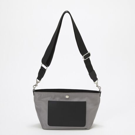 [^:502088050326]ɂ傤ǂAV_[l̃fC[X^CɊYAiŃJWAȃV_[obOB悢򊴂̂{̂ɁAoCJ[̃U[|PbgƃVo[̋X^CbVȘȂ܂BL߂̃}`Ōڈȏ̎[͂Ã|PbgŐ͂QłBJǂ̂ŉו̏o₷At@Xi[dlŖhƖʂSBO\ȒtŁAgȂƂ̓RpNgɏŎ[\B₨UȂǃfC[ȊOo͂Asɂ߁BV[YXŊ􂷂Aꂽ\obOłBi摜̓Tv̂߁AFTCYAdlɕύXꍇ܂̂ŁA\߂BXyщOł̎Be摜́A̓ŐFČꍇ܂B܂p̃j^[ɂĂFČꍇ܂ByӎzEfނ̓Aߗޓ̐FobO{̂Ɉڂ\܂BEԂł̖CAJAȂǂŔGꂽԂł͓ɂӂBEJȂǂŔGꂽꍇ́Azŏo邾ĉB݂JřɂȂ܂BEVRvgpĂꍇA\ʂɓVRvL̃VV{ꍇ܂Bfނ̓ƂĂBEPVCfނ̏ꍇA@fނ̓A≚ʂoꍇ܂gpƋɖڗȂȂ܂BCɂȂꍇɂ́A̒gꏊŁAƉוȂǂꂽԂŕȏꏊɂ΂炭uĒ܂ƁA킪ڗȂȂ܂BEgpĂꍇA͕ۊǊgp󋵂ɂϐFȂǂNꍇ܂BF16cmF29cm20cm}`F11.5cmPCΉF~A4[F~nh̒FȂnh̍FȂV_[xg̒F73.5cm-123cm|FZdF390g̐FFVo[obǑJ^CvFt@Xi[|PbgOFI[v|Pbg1 |PbgFI[v|Pbg1t@Xi[|Pbg1U[|Pbg@\Fv/Fvɂ傤ǂAV_[l̃fC[X^CɊYAiŃJWAȃV_[obOB悢򊴂̂{̂ɁAoCJ[̃U[|PbgƃVo[̋X^CbVȘȂ܂BL߂̃}`Ōڈȏ̎[͂Ã|PbgŐ͂QłBJǂ̂ŉו̏o₷At@Xi[dlŖhƖʂSBO\ȒtŁAgȂƂ̓RpNgɏŎ[\B₨UȂǃfC[ȊOo͂Asɂ߁BV[YXŊ􂷂Aꂽ\obOłBi摜̓Tv̂߁AFTCYAdlɕύXꍇ܂̂ŁA\߂BXyщOł̎Be摜́A̓ŐFČꍇ܂B܂p̃j^[ɂĂFČꍇ܂ByӎzEfނ̓Aߗޓ̐FobO{̂Ɉڂ\܂BEԂł̖CAJAȂǂŔGꂽԂł͓ɂӂBEJȂǂŔGꂽꍇ́Azŏo邾ĉB݂JřɂȂ܂BEVRvgpĂꍇA\ʂɓVRvL̃VV{ꍇ܂Bfނ̓ƂĂBEPVCfނ̏ꍇA@fނ̓A≚ʂoꍇ܂gpƋɖڗȂȂ܂BCɂȂꍇɂ́A̒gꏊŁAƉוȂǂꂽԂŕȏꏊɂ΂炭uĒ܂ƁA킪ڗȂȂ܂BEgpĂꍇA͕ۊǊgp󋵂ɂϐFȂǂNꍇ܂BF16cmF29cm20cm}`F11.5cmPCΉF~A4[F~nh̒FȂnh̍FȂV_[xg̒F73.5cm-123cm|FZdF390g̐FFVo[obǑJ^CvFt@Xi[|PbgOFI[v|Pbg1 |PbgFI[v|Pbg1t@Xi[|Pbg1U[|Pbg@\Fv/Fvɂ傤ǂAV_[l̃fC[X^CɊYAiŃJWAȃV_[obOB悢򊴂̂{̂ɁAoCJ[̃U[|PbgƃVo[̋X^CbVȘȂ܂BL߂̃}`Ōڈȏ̎[͂Ã|PbgŐ͂QłBJǂ̂ŉו̏o₷At@Xi[dlŖhƖʂSBO\ȒtŁAgȂƂ̓RpNgɏŎ[\B₨UȂǃfC[ȊOo͂Asɂ߁BV[YXŊ􂷂Aꂽ\obOłBi摜̓Tv̂߁AFTCYAdlɕύXꍇ܂̂ŁA\߂BXyщOł̎Be摜́A̓ŐFČꍇ܂B܂p̃j^[ɂĂFČꍇ܂ByӎzEfނ̓Aߗޓ̐FobO{̂Ɉڂ\܂BEԂł̖CAJAȂǂŔGꂽԂł͓ɂӂBEJȂǂŔGꂽꍇ́Azŏo邾ĉB݂JřɂȂ܂BEVRvgpĂꍇA\ʂɓVRvL̃VV{ꍇ܂Bfނ̓ƂĂBEPVCfނ̏ꍇA@fނ̓A≚ʂoꍇ܂gpƋɖڗȂȂ܂BCɂȂꍇɂ́A̒gꏊŁAƉוȂǂꂽԂŕȏꏊɂ΂炭uĒ܂ƁA킪ڗȂȂ܂BEgpĂꍇA͕ۊǊgp󋵂ɂϐFȂǂNꍇ܂BF16cmF29cm20cm}`F11.5cmPCΉF~A4[F~nh̒FȂnh̍FȂV_[xg̒F73.5cm-123cm|FZdF390g̐FFVo[obǑJ^CvFt@Xi[|PbgOFI[v|Pbg1 |PbgFI[v|Pbg1t@Xi[|Pbg1U[|Pbg@\Fv/Fv