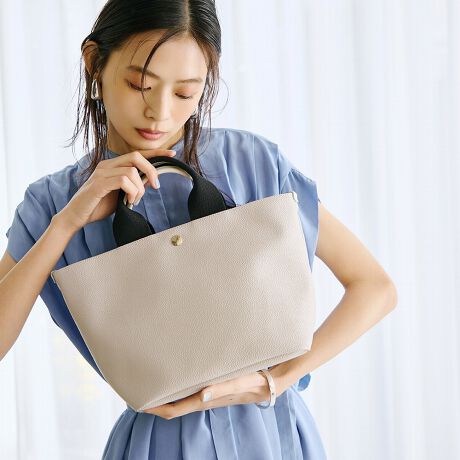 [^:503080103200]ǂւłDGobOlCSCOTCH GRAINV[Y̐i`BfUC킬ƂAVvɂ߂g[gobÓAǂȃX^COɂ}b`j[gȖ͂܂BfC[Âɂ҂ȃRpNgȃTCYȂA}`ՂƂƂ邱ƂŕKvȕƓeʂmہBVʂ̓t@Xi[ŕ߂A̕SłBDJtȂ̂ŕʔ̃V_[xgΎ΂ߊ|OKBO̗ȂfUCƎg̗ǂŁAxgȂȂ肻B@yʔV_[xgz532080000200@yfފzXRb`OCcXRbghŔ̖͗lRƂɗR闱̃V{H{APVCfނ̐lCV[YBU[CNȖ킢[\ƁALYJɂ^tBŐɋfނ̂߁Ar[`A][gAgxV[ɂ߂łBKxȌ݂A܂Bi摜̓Tv̂߁AFTCYAdlɕύXꍇ܂̂ŁA\߂B|PbgFt@Xi[|PbgPA4[F~B5[F|F~̐FFS[hJ^CvFXibv/t@Xi[F34cm 22cm