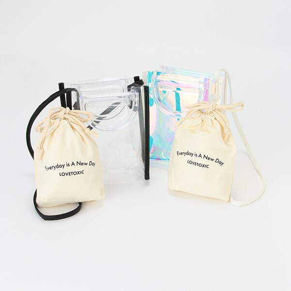 最終値下げ ビニールショルダーバッグ 巾着つきビニールショルダーBAG | ラブトキシック(Lovetoxic) | マルイ