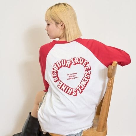 [^ԁF8353227]ƃobNn[g̃OtBbNۓIȃOX[uTVcłBVv߂ȂfUCȂ̂ŃpcŕLR[f܂BV[I΂pł̂ꂵƂBOX[uŃoCJ[ɂȂĂ̂_łBhイ̗Ɂuĕzv͂܂ByzⓧyňzʁyLkzynzȂy|PbgzȂyAWX^[zȂԁFfgF151cm pTCYFL(160cm) O[FfgF161cm pTCYFL(160cm) FfgF159cm pTCYFL(160) 