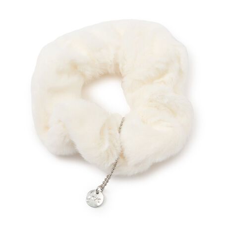 [^ԁF8353565]Ȃ߂炩ȎG̑fނgpVVłB^`[тɗhāAiȈۂ^܂BR[fɓރVvȃfUCƁAIȃIp[h2p^[WJBwAX^CɎ̂͂AANZT[oŘrɂ̂߂łB