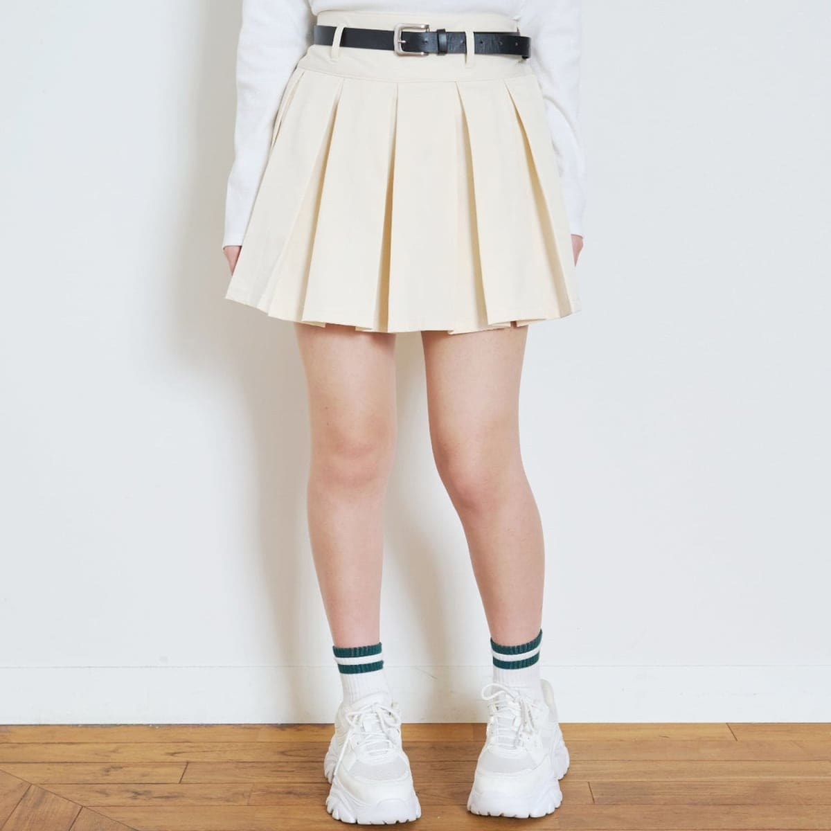 【イージーケア】ベルトつきプリーツスカート