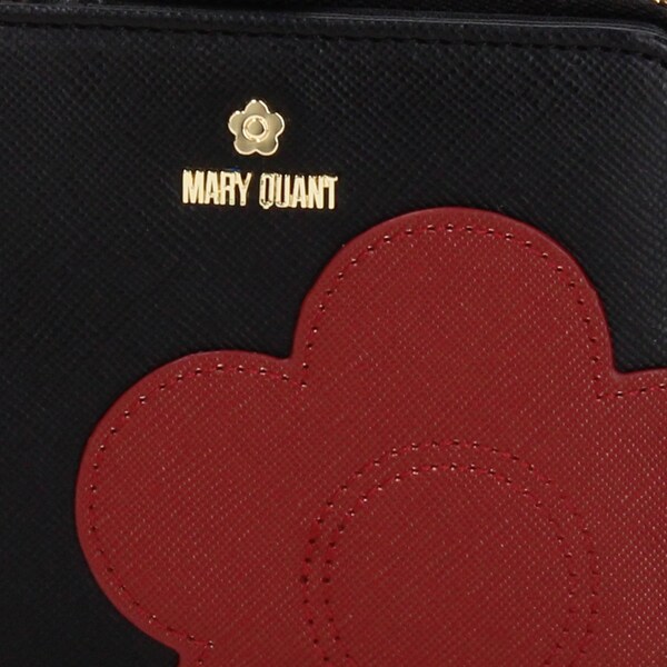 マリークワント　カドルデイジー折り財布 MARY QUANT（マリークワント）の「カドルデイジー ウォレット