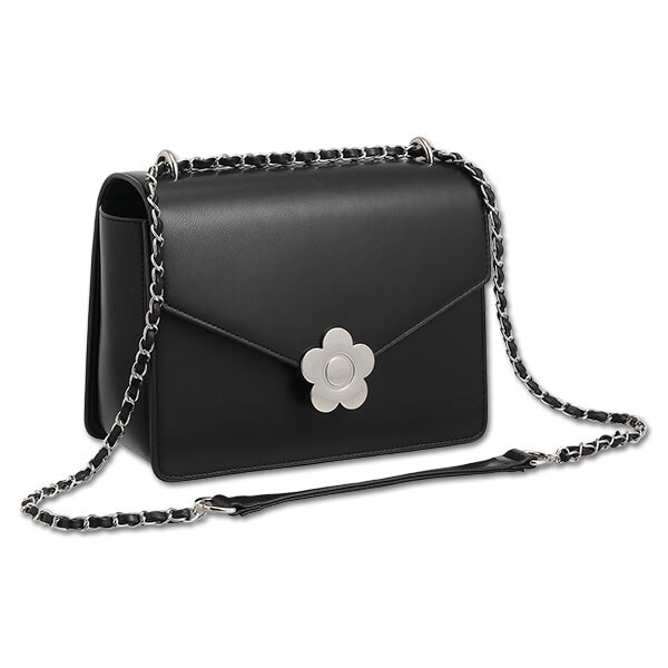 2-5日着 MARY QUANT アクセントメタルデイジー フラップポーチ マリークワント MARY QUANT アクセントメタルデイジー フラップ