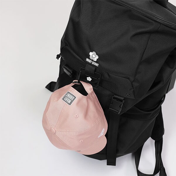 NEW ERA(R) × MARY QUANTフラップ リュック | マリークワント