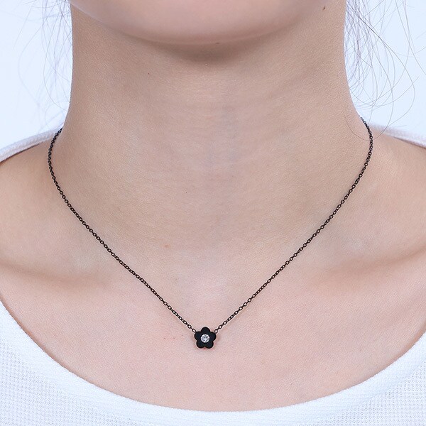 【MARY QUANT】ミルフレーム ネックレス MARY QUANT ONLINE SHOP｜マリークヮントオンラインショップ