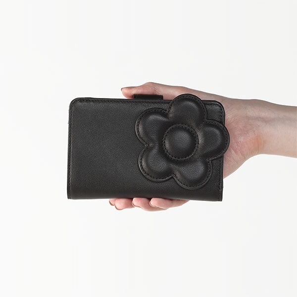 MARY QUANT 二つ折り財布 ブラック MARY QUANT マリークワント マリクワ 財布 二つ折り財布 L