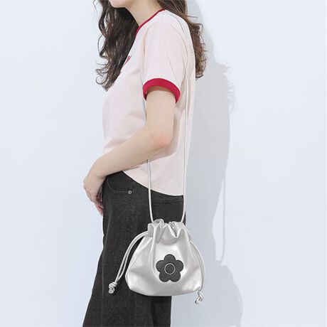 \tgȍ̋ВV_[B|CgEVNȃJ[ƔzFڂfCW[pb`@iubN̂ݓF̃fCW[jEВ[̃Vo[{[EԌ͋ВB}OlbgߎdlV_[xg͒ߕsF|Pbg~1[^:225-813045]