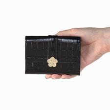 マリークワント(MARY QUANT)のクロコエンボス カードケース