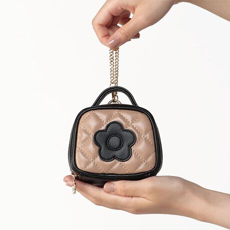 Ȃ߂炩Ȏ̍ɃLgXeb`{V[YBV[Yʃ|CgEFRONT̃fCW[pb`ACeЉi~jobO`[|[`jEV[Y2WAYV_[k悤ȃfUCECzږȂǂ̏TCYEobOɌq`F[t[^:225-864809]