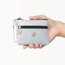 マリークワント(MARY QUANT)のデイジーメタル 2ファスナーポーチミニミニ