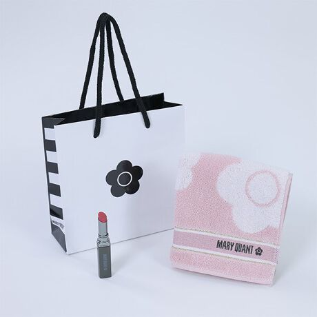 g₷J[̃bvXeBbNƁAnh^IZbgɁB~jTCỸVbp[obOtŁAv[gɂ߂łBiō\4,950jZbgeEbvXeBbNESCfCW[ ~j^IisNjE{[_[fCW[obO ~jbvXeBbN̓̋CC[Wɍ킹Ċy߂ASLȃJ[oG[VB016ΌS[hp[z̃X[L[ȃ[YbhB021[hȃI[ZeRb^uEB022CmZgȓoJ[l[VsNBSCfCW[ ~j^IisNj傫߂̃_fCW[U΂߂fUCBE[ɃSꂽCfUC߂|CgBTCYFH25~W25cmAfށFRbg100%AYF{{[_[fCW[obO ~j}[Ng炵mN̔zFL[gȎ̃Vbp[obOB[^:187-120408]