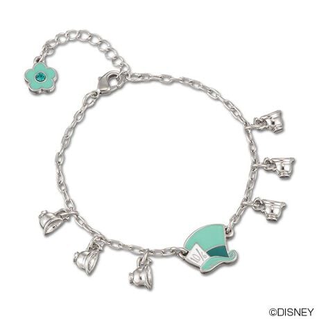 yMARY QUANT ALICE IN WONDERLAND DESIGN COLLECTIONzuӂ̍̃AXvɓoꂷ}bhnb^[̃`[tCɃfUCV[YBV[Yʃ|CgEXq̓G|ŁAeB[Jbv͔̂̃^ŕ\EG|fCW[̃Z^[ɃrW[ONACeЉiuXbgjEAWX^[GhɂG|fCW[[^:225-904605]