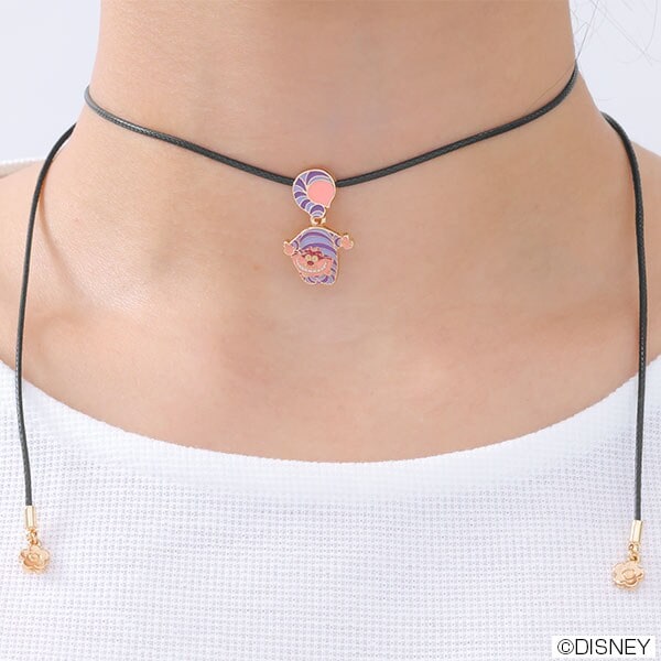 [}C]`FVLfUC lbNX/}[NgiMARY QUANTj sN