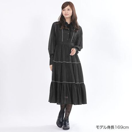 LL̃fނƃVA[iȕ͋C̃OhXB|CgEFRONT{^JE{^̓fCW[G|EptX[uE݂Ƀxxbgfނ̃{EeRV[t@Xi[JEEGXgBACK̂݃SEĝݗntR[fBl[gfނƃ{ŃL[gɁBOR[gŏcC茩R[f߂łB[^:225-404806]