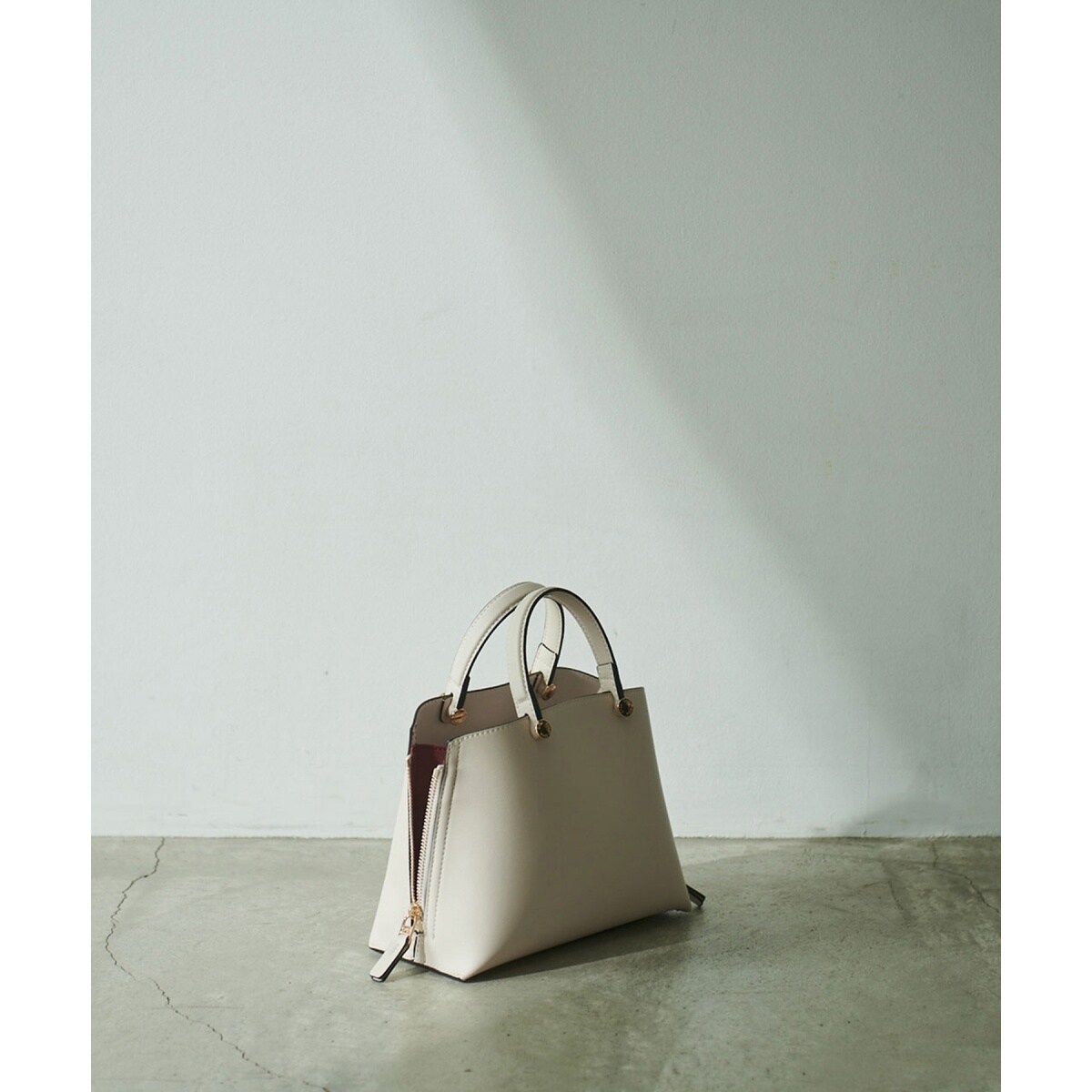 【E'POR】Y bag Mini（サイドジップミニショルダーバッグ）ホワイト系 Amazon | [ロペ] E'POR Y BAG Mini（サイドジップミニショルダーバッグ
