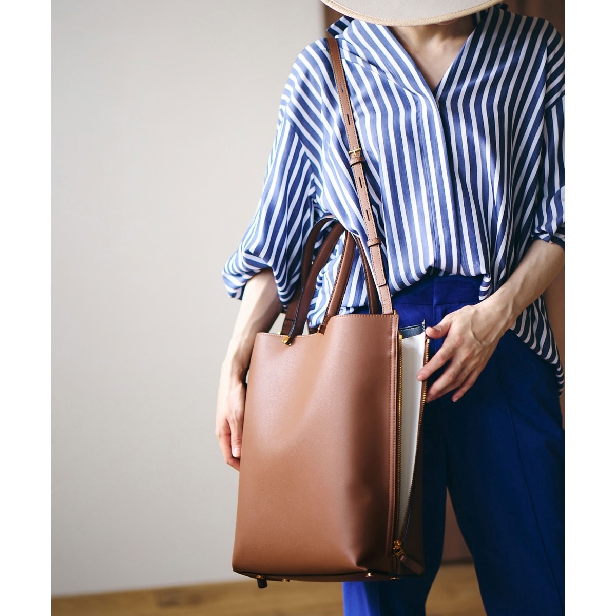 E'POR】【A4対応】Y BAG Large（サイドジップ縦型トートバッグ