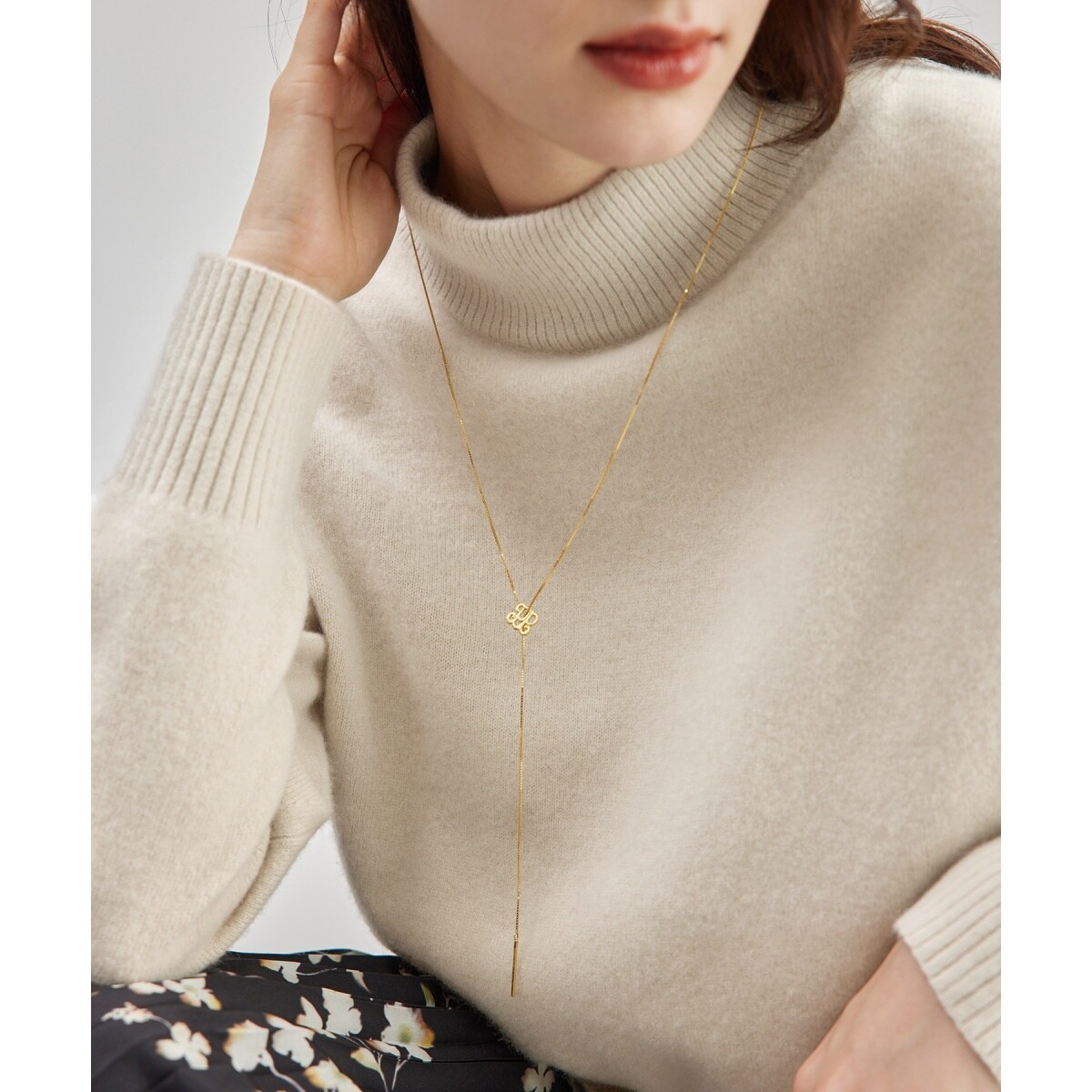高評価】カシミヤブレンド ビルドネックニット | ロペ(ROPE