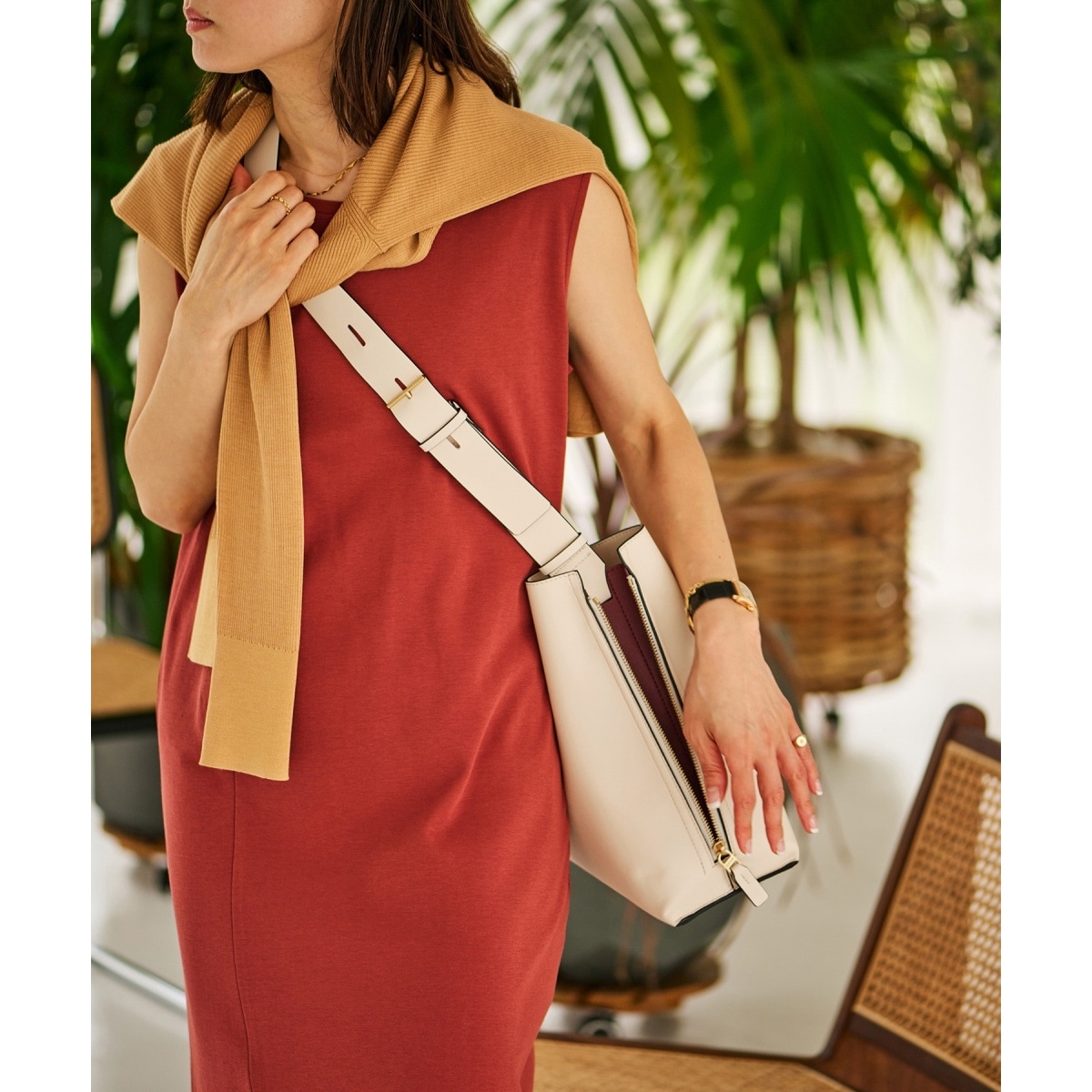 ROPÉ 【E'POR】Y BAG Shoulder Medium ロペ ROPE' 【E'POR】Y BAG Shoulder Medium（サイドジップ