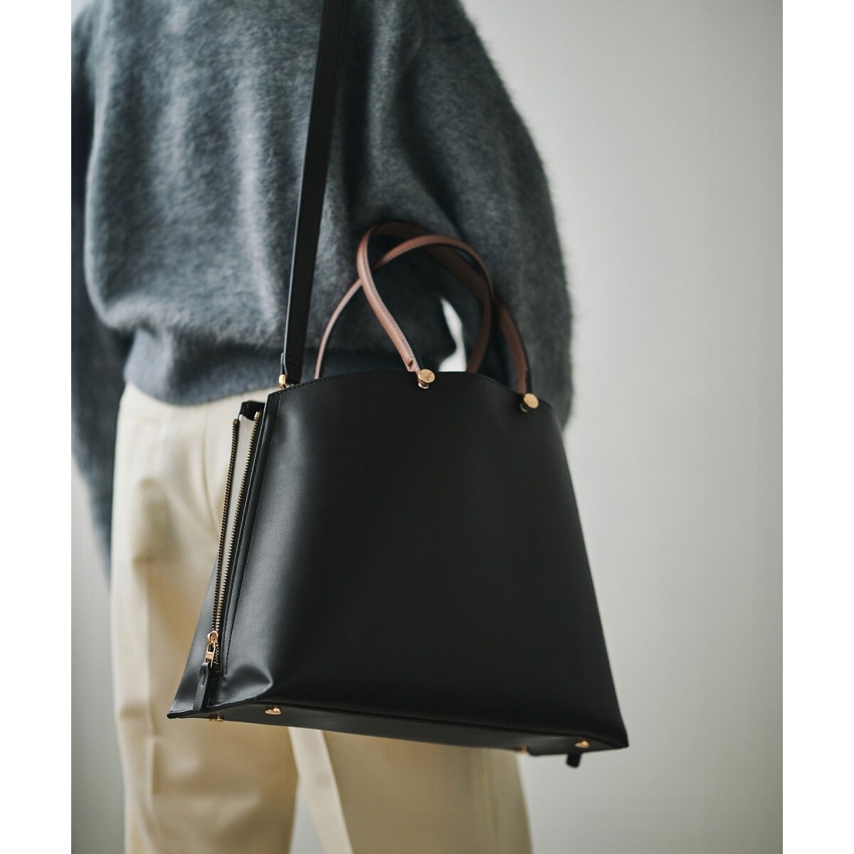 ROPE ロペ　E'POR Y BAG Medium+　黒　ブラック ROPÉ(ロペ) / 【E'POR】Y BAG Medium+【WEB限定/一部店舗限定