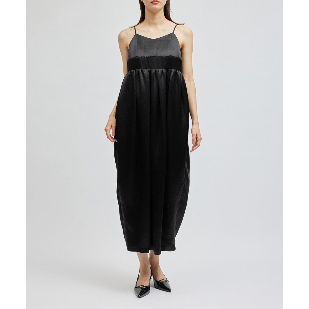 マリークワント　フリルリボンミニワンピース　ブラック 楽天市場】フリルリボンミニワンピース／マリークワント（MARY