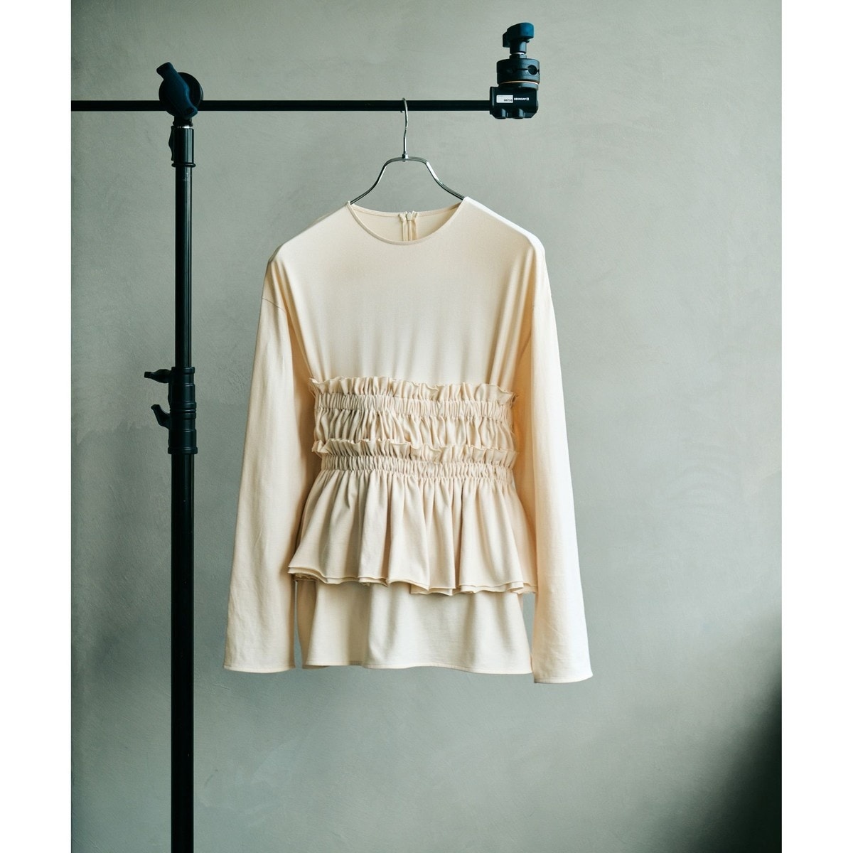 [}C]JV~^b`rX`FtJbg\[/yiROPE'j x[W(27)