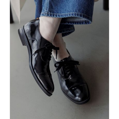 [^ԁFGGA25000]{̃t@VƋɐA{l̑ƋɐiĂuREGALi[KjvƂ̃R{[VBROPE'̃GKXX^C̑V[YƂāAivRC肽ƂzAmȃNtg}VbvŒJȂ̂ÂsuREGALi[KjvƂ̐VȔz̃NXI[o[ɂAƋ@\uhXV[Yv܂܂BChCWp̂̂ÂɂuREGALi[Kjv ̃v~AC̃[XAbvV[Yfx[XɒzANVbNȊvC̓L̏dX̎̂₷ɒځB茻㏗̃CtX^CɊYÄꑫ܂Byfށzc̈KXfނgpނɂvIсAfނ̗ǂǋĂ܂BAbp[ɂ́AiiKXU[ZNgAAEg\[ɂ̓U[\[_炩ACɂVibram\[̗pByʂŃNbV闚Sn܂B C菝t₷ܐ̊vɂ́AR[eBO{AXNb`^tU[𓯎Ђ̃EBYV[Yŏ߂č̗pBANeBuȃCtX^CłAȒPȂŃfC[ɗvCɎdグ܂B܂C\[⃉CjOXeb`ɂ́AGKgȃ|CgbhzFAGKgȈۂvXBɂCȂ|CgvXĂ܂BV[[X͕RƗVѐSxxbg{ 2 {ZbgBhXAbvtH[}ȑ̃V[łp܂ByfUCEVGbgzREGALi[Kj~ROPE'R{[V@hXV[YREGALi[Kj̏ñeNjbNוɏh郌fB[XV[YBĉKXfނŃ}jbV̒ɃtF~jvXBוRƃxxbg{2{tĂ̂ŁAtւ\BוRŃ}jbVȈۂɁAxxbg{ŃANZgȂȂǁAV[ɍ킹ČCRtւāAVѐS钅Ȃy݂܂BނVibramŋȐE~߂ɗDꂽfނgpB~ɂȂ悤Hv`̗pĂ܂B~␻b̗bhJ[ɂAו܂ňۓIɎdグĂ܂ByJ[zubN1FWJ23.0cḿAWh[WICWJ̏iƂȂ܂B摜̏i̓TvłBۂ̏iƎdlAHATCYقȂꍇ܂BBeꏊ⃉CeBOAg̃j^[ɂĐF̌قȂꍇ܂BĩJ[͉摜̐FQƂB͎dl̂߁AFƈقȂꍇ܂B