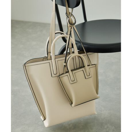 [^ԁFGGX85220]yNew Colorz2025NH~̐VFoIg̗ǂx[VbNJ[ƏH~̃_[NȃX^COɉffB[vJ[A킹8FԓyfUCEVGbgzReei[jV[YMiniTCYVoB3\̂܂܃V_[obOɃf`FWB[̏@\ŏڂ₷݌vłBEւ̕Sy邽ߋɗ͋ȂyʉǋBE\3dlBE^񒆎d؂|Pbg͈S̃t@Xi[tłBE킹4̃|PbgŐڂX[YɁBE@\[ASn悭߂V_[obOłBEgyɂoAsp̃V_[obOƂāATuobO2߁ByfށzE'POR Ybag̗]萶n쐬Bn[t}bgȎ̃A[eBtBVU[lCr[(40)͍ɋ߂ZlCr[łBx[W(27)ƃx[Wn(28)̃x[W͓Fŉ݊̃x[WAx[Wn(29)̓sNׁ̂[WłB--------------------------------JFt@Xi[|PbgF4A4[FsV_[RFAOsJFt[̂݃t@Xi[--------------------------------yReẽCibvEΉTCYzRee MiniiiԁFGGX85220jiA4[FsjRee LargeiiԁFGGX85210jiA4[Fj̏íASDGs̊ϓ_sDzɕ񂾌`ōA͂܂ByE'POR(y G|[ )zZnCubg[J[̂߂̃GKgƋ@\˔ROPE'ɂ̐Vʋ΃obOfr[BHYBRID WORKER P邽߂ɁAobOsRu ƂƂ̂BAGvBELEGANCE(GKX)~ TECHNIQUE(@\) = ELEGANTIQUE(@\)ELEGANTIQUE(@\)ɂāAċzԂ 3 bŐgxx\ɂAɂ̐VdobOV[YłByRee([)zEPOR(y G|[)̃VOl`[fƂđlĆuY BAGvV[ỸTChɗpvCtȃJ[B̎cp gEPOR̃[XhvWFNguRee([)vV[YBꂽFƕʂ̐nA厖ɁAfGɊpĂƍl钆Ő܂܂Bv_Ng̓A萔ł̔̔ɂ͂Ȃ܂AD]ĂV[YłB摜̏i̓TvłBۂ̏iƎdlAHATCYقȂꍇ܂BBeꏊ⃉CeBOAg̃j^[ɂĐF̌قȂꍇ܂BĩJ[͉摜̐FQƂB͎dl̂߁AFƈقȂꍇ܂B