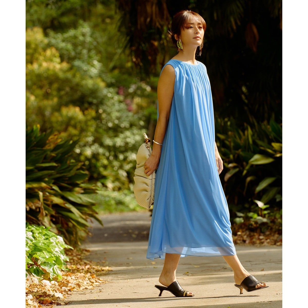 コンパクトポンチカラーネックドレス | ブルーレーベル