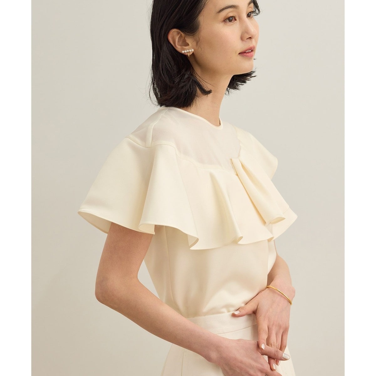 ロペ（ROPE’）/サテンラッフルブラウス/洗える サテンラッフルブラウス/洗える | ロペ(ROPE') | マルイウェブチャネル
