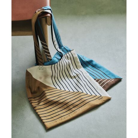 [^ԁFGGX25120]yfށz\n͎Ĝ悢Ȃ߂炩ȃVN100yfUCEVGbgz_Ȋ􉽊w̑u₩ȃXJ[t\nɂVvȃXNGA^g[gBTgẙCAz悤ȃNAȃTbNXu[J[WJɓĂ܂BɃ|PbgtBŃVNXJ[t̓WJLByJ[zItzCgATbNXu[̂QFWJ--------------------------------JFI[v|PbgFFI[vPA4[F--------------------------------摜̏i̓TvłBۂ̏iƎdlAHATCYقȂꍇ܂BBeꏊ⃉CeBOAg̃j^[ɂĐF̌قȂꍇ܂BĩJ[͉摜̐FQƂB͎dl̂߁AFƈقȂꍇ܂B