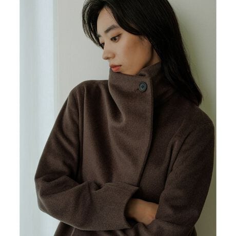 [^ԁFGGL35020]t̗ߕŗlXȕ\y߂v~AJV~R[gB{^𗯂߂ċ݂𗧂GKgȈۂɁA݂̋܂NVJȕ͋CɂB^~̖hƂ̗ɂ̃E[R[głByfUCEVGbgzNԂ̃v~AJV~R[g̃VGbgAgĥV[gŎdĂ܂B݂̔͂̂܂܂ɁARN[VGbgłȂꊴ̂ۂɁB܂Aɂ͔ċyAS̃VGbĝƂƃoXƂ邱ƂŁAepEꂽl̈ۂ^܂By߂̃X^COzRN[VGbg͓ɃpcƂ̑QBꂢ߂ɂJWAɂ}b`ACełBV[gȂ̂ő璅płA^~łSĂp܂Byfށz㎿ȃmE[ƃJV~uhnCJEgr[o[fށBJV~L̃\tgƁAiȌ򂪖͂łB----------------------------FȂnFLkFȂ򊴁FȂňF|PbgFJF{^----------------------------yfzpfg:175cm@pTCY:38yv~AJV~ V[YzfނŃfUCႢ̃v~AJV~ V[gR[gii:GGL35020jv~AJV~ OR[gii:GGO35020jv~AJV~ V[J[R[gii:GGO35100j܂B摜̏i̓TvłBۂ̏iƎdlAHATCYقȂꍇ܂BBeꏊ⃉CeBOAg̃j^[ɂĐF̌قȂꍇ܂BĩJ[͉摜̐FQƂB͎dl̂߁AFƈقȂꍇ܂By2025 Autumn/Winterzy25AWzAE^[C~R[gC~AE^[CV[gR[gCV[gAE^[C