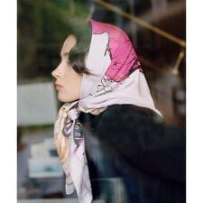 ロペ(ROPE')のロートレックグラフィカル シルクスカーフ/Lサイズ