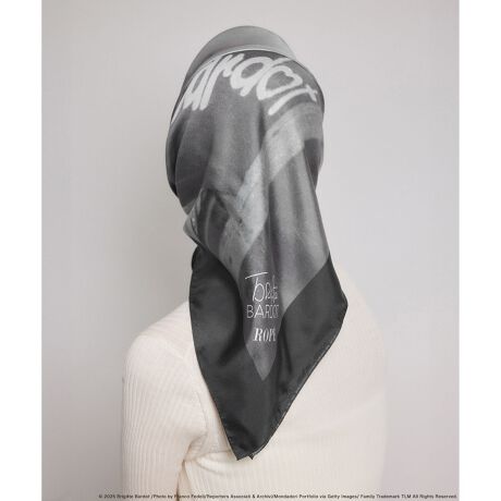 [^ԁFGGN35330]yBrigitte Bardot by ROPE'z-uWbgEoh[R{[V-p16ŃuW̉ƒɈ炿AtXf̃~[YƂĈꐢruWbgEoh[Bt@bVʂł傫ȉe^AlCⒸ1973NɏDƂނĈȍ~A슈ƂƂĐ͓IɊBuBB.(xx)v ̂Őe܂Ãt@ɈĂ܂BROPEł́AuWbgEoh[̖͂l܂tHgWFjbNȃVbgAmÑtHgvgŃCpNgTVc AA[bgTVcAVNXJ[tAg[gobOɎdグ܂B܂ABB.̃TCvg{AfUC̃|CgɁBޏȂ̃t`ACR̒Ȃô߂łByfUCEVGbgztX̏DBBiuWbgEoh[j̗LȎʐ^ƂɂĎBeꂽtHgWFjbNȃVbgCpNĝXJ[tɎdĂ܂BmÑtHgAVbNŐꂽR[fBl[go܂ByX^COzR[fBl[gɈۓIȕvXłACeB悯ƂĂ͂ATVcɍ킹rX`Fpc̏ɃXJ[gȂǁAVvɂȂ肪ȋG߂̕ςڂ̃X^C؂₩ɃAWBVN100ŉx߂₷AI[V[Y􂵂܂ByfށzȂ߂炩ŏ㎿ȎG̃VN100ByBBiBrigitte BardotjV[YzvgT-shirtii: GGM35330jvgA[bgT-shirtii: GGM35340jvgg[gobOii: GGX35330jvgXJ[tii: GGN35330j܂B摜̏i̓TvłBۂ̏iƎdlAHATCYقȂꍇ܂BBeꏊ⃉CeBOAg̃j^[ɂĐF̌قȂꍇ܂BĩJ[͉摜̐FQƂB͎dl̂߁AFƈقȂꍇ܂B